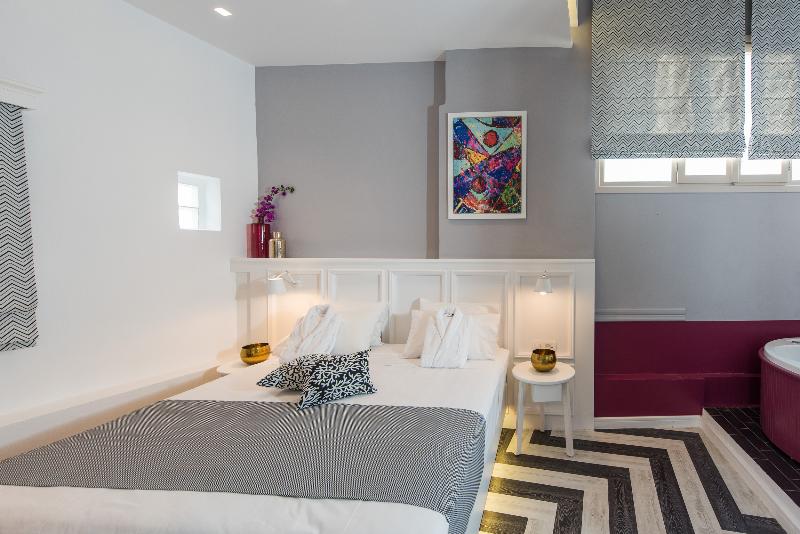 古典房间, Elia Portou Due