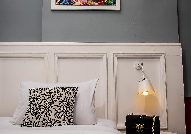 古典房间, Elia Portou Due