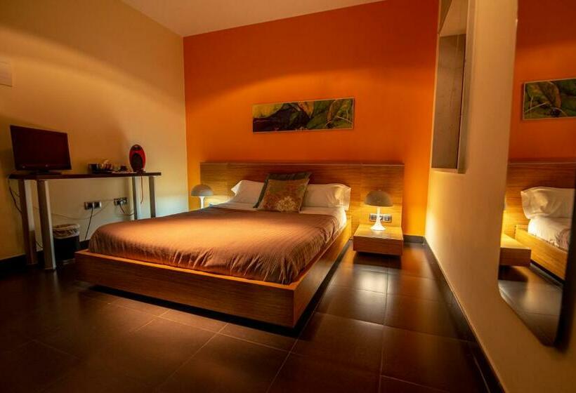 Номер Стандарт, Los Nardos