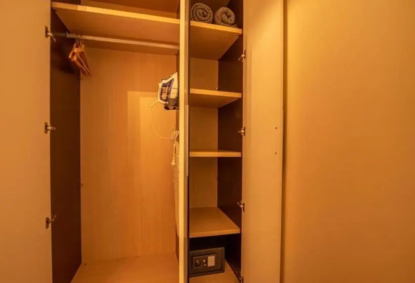 Habitació Economy, Los Nardos