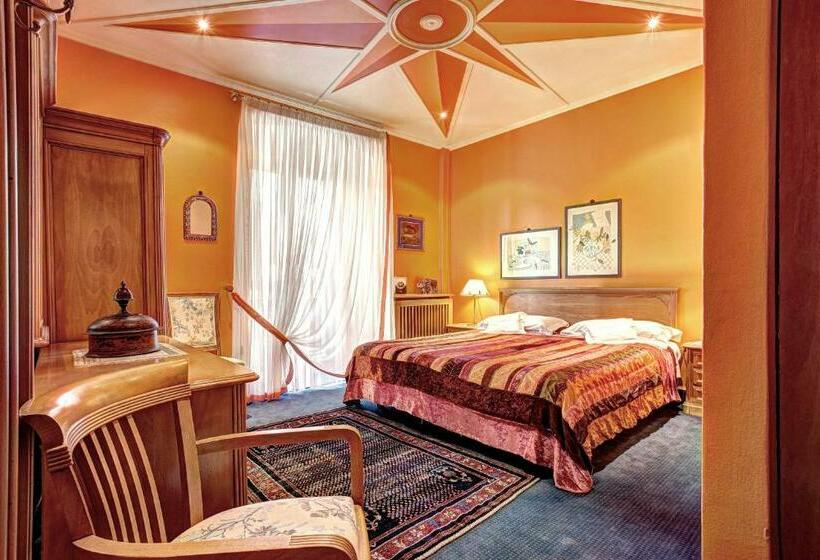 غرفة قياسية, Regina