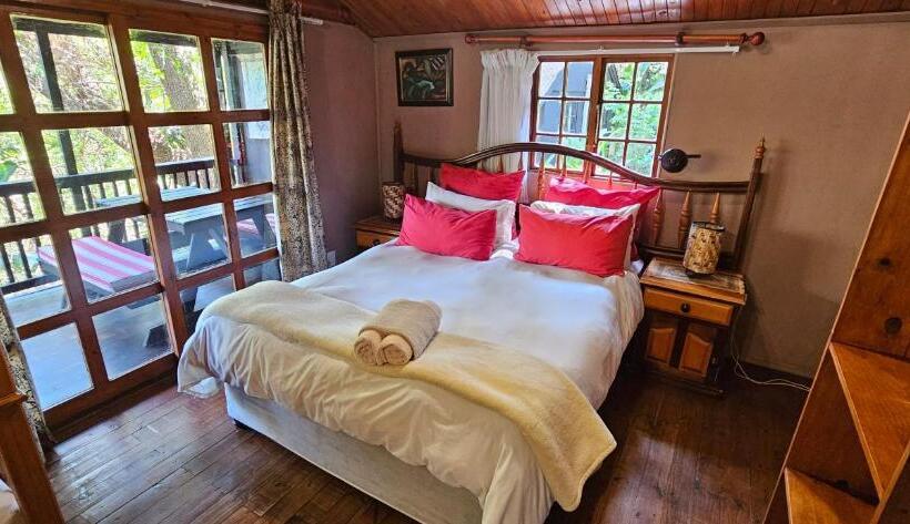 Апартаменты 1 Спальня, Old Vic Travellers Inn Nelspruit