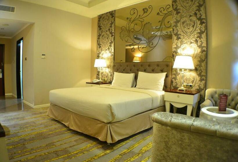 디럭스 룸, Sutanraja Hotel & Convention Centre