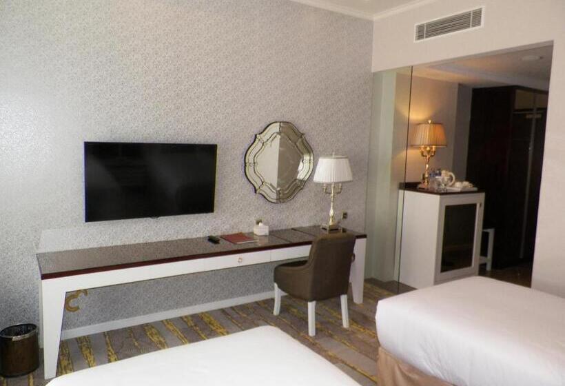 이그제큐티브 룸, Sutanraja Hotel & Convention Centre