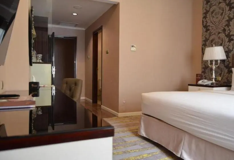 Quarto Executivo, Sutanraja Hotel & Convention Centre