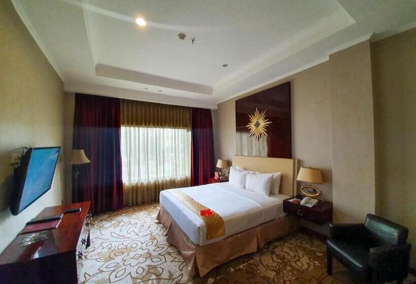 디럭스 룸, Sutanraja Hotel & Convention Centre