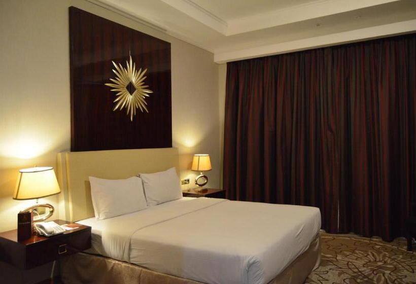 디럭스 룸, Sutanraja Hotel & Convention Centre