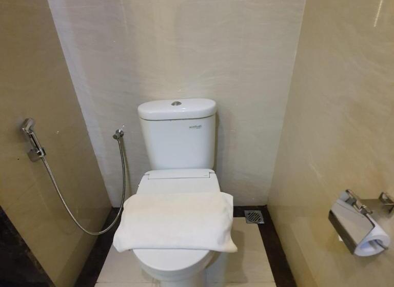 디럭스 룸 가든 전망, Sutanraja Hotel & Convention Centre