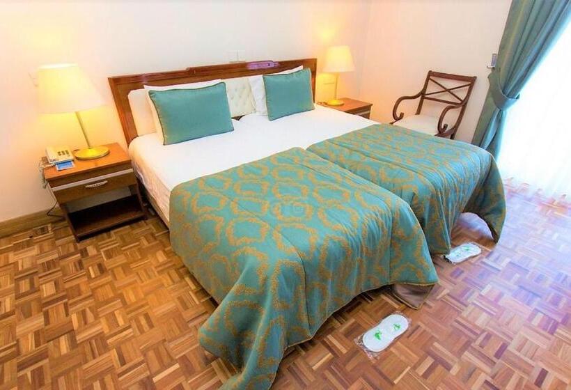 스탠다드 발코니 룸, Dome Hotel & Casino At Central Kyrenia