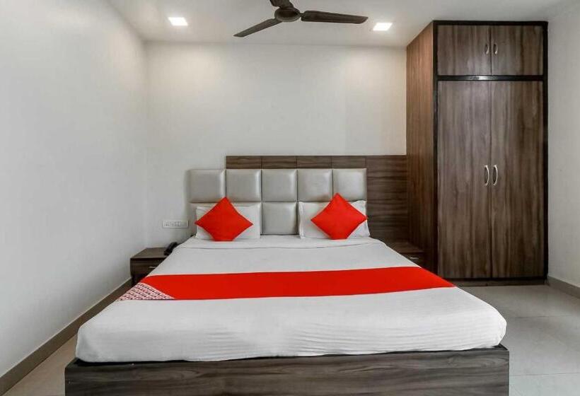 트리플 클래식 룸, Flagship Hotel Metro View