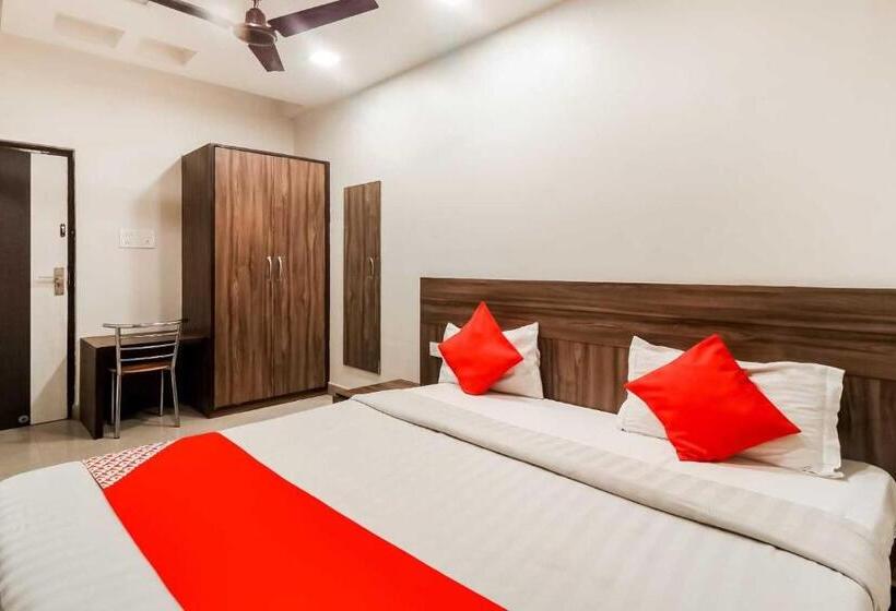 트리플 클래식 룸, Flagship Hotel Metro View