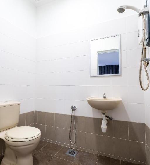 اتاق خانوادگی, Ant