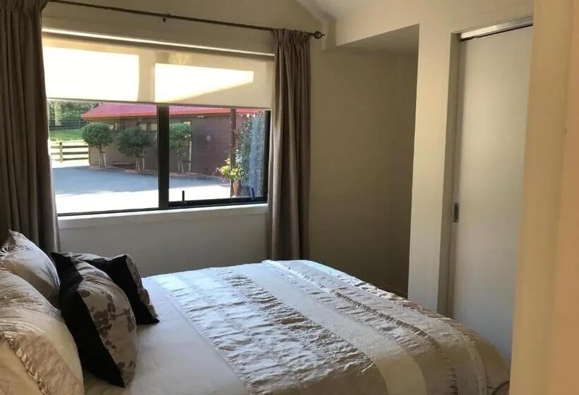 ツーベッドルーム　ヴィラ, Casa Riveria