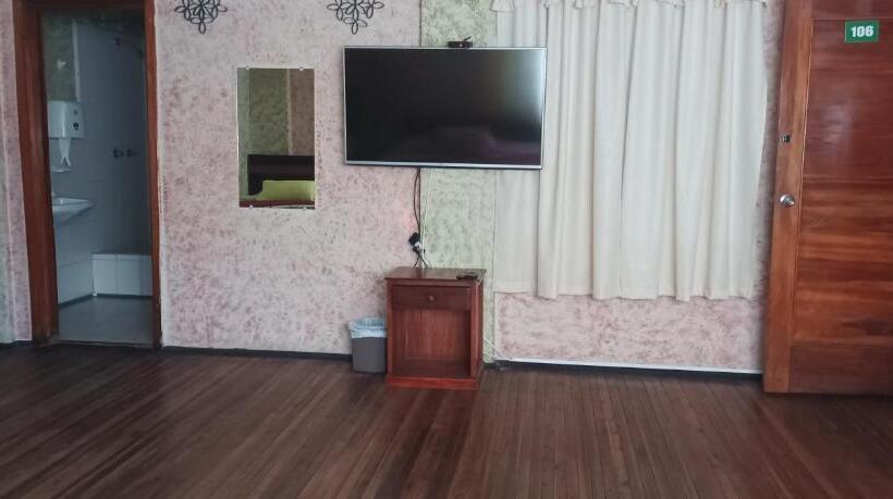 Standaard Driepersoonskamer, La Perla Cuencana Hostal