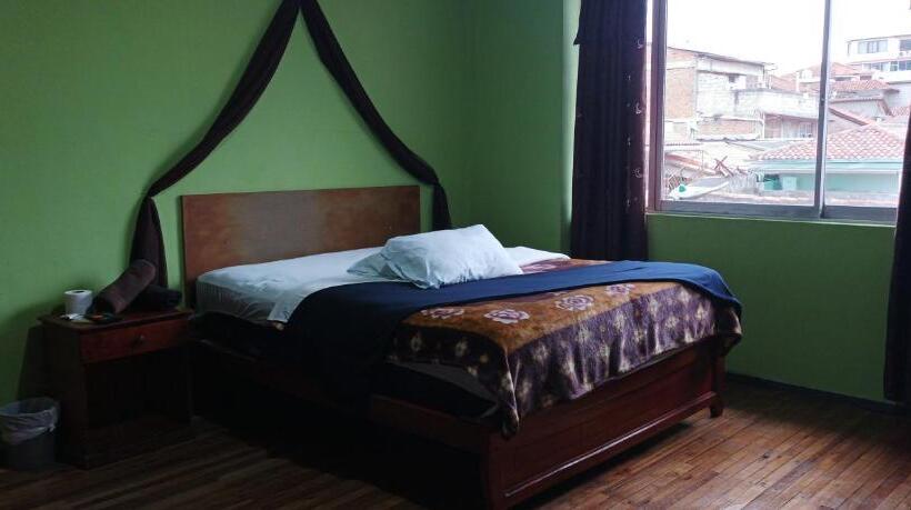 StandaardKamer, La Perla Cuencana Hostal