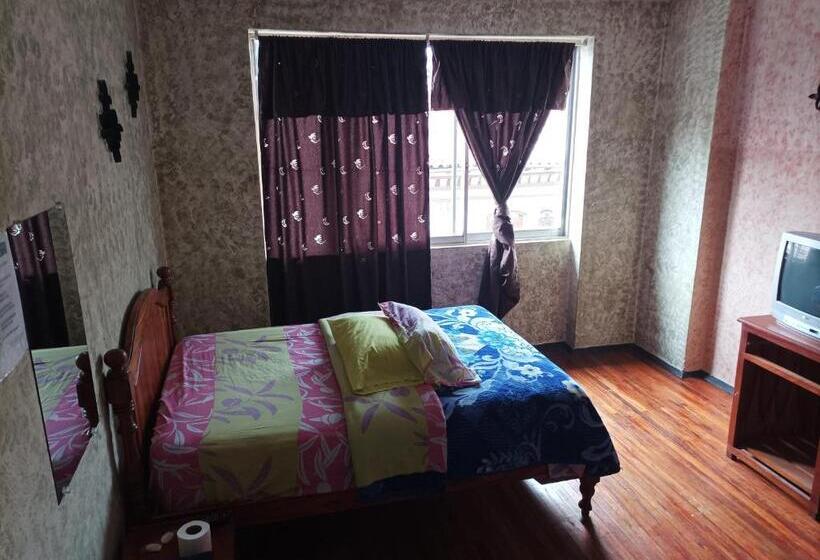 Standaard Éénpersoonskamer met Gedeelde Badkamer, La Perla Cuencana Hostal
