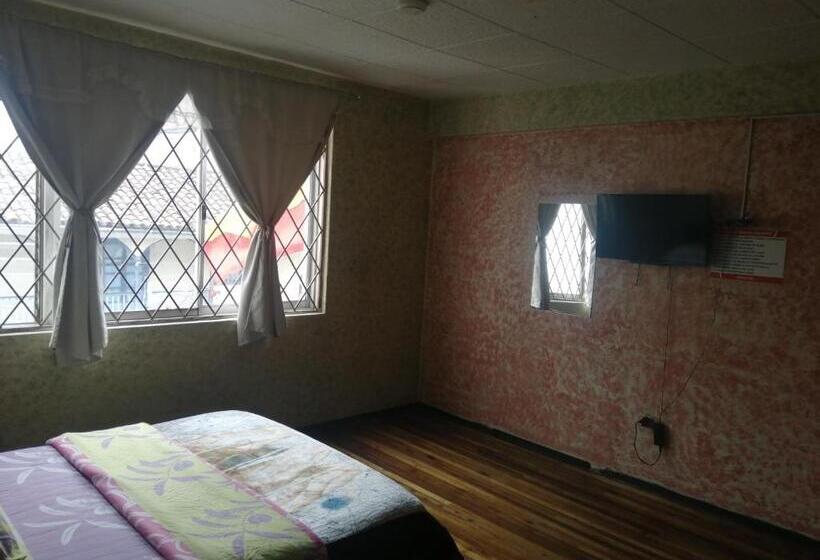 Standaard Éénpersoonskamer, La Perla Cuencana Hostal