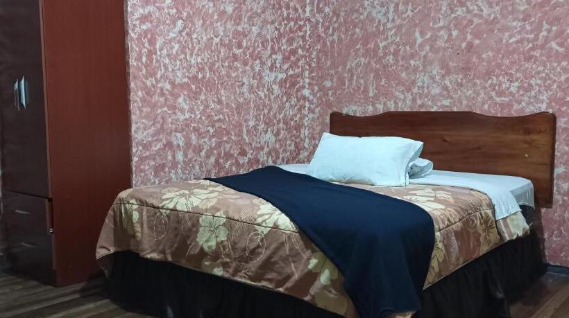 StandaardKamer, La Perla Cuencana Hostal