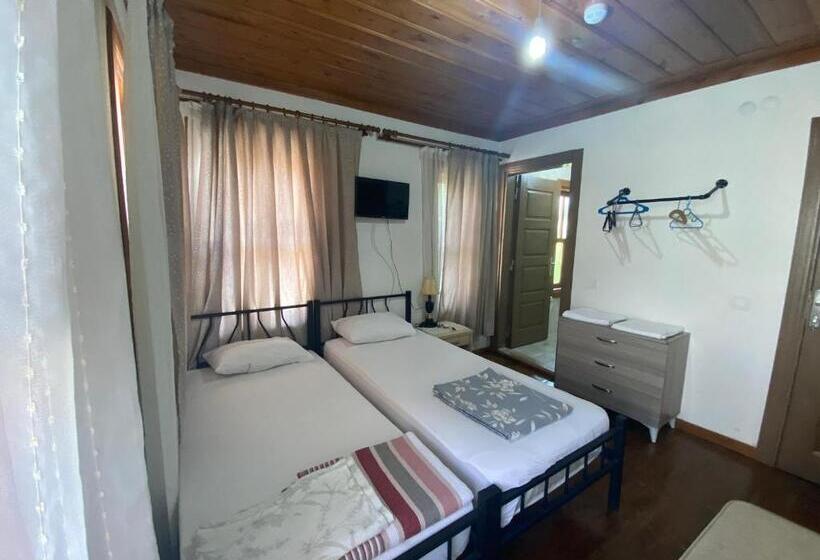 スタンダードルーム, Port Apart