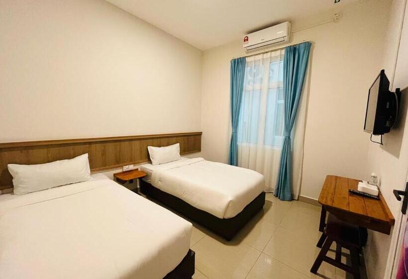 标准间, Alexis Kt Roomstay