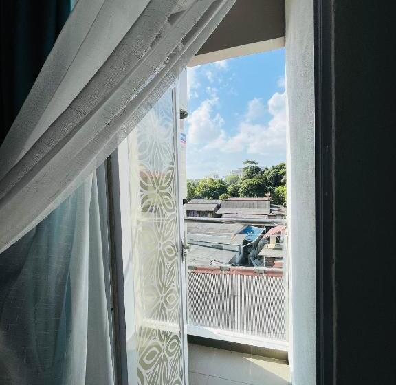 标准间带阳台, Alexis Kt Roomstay