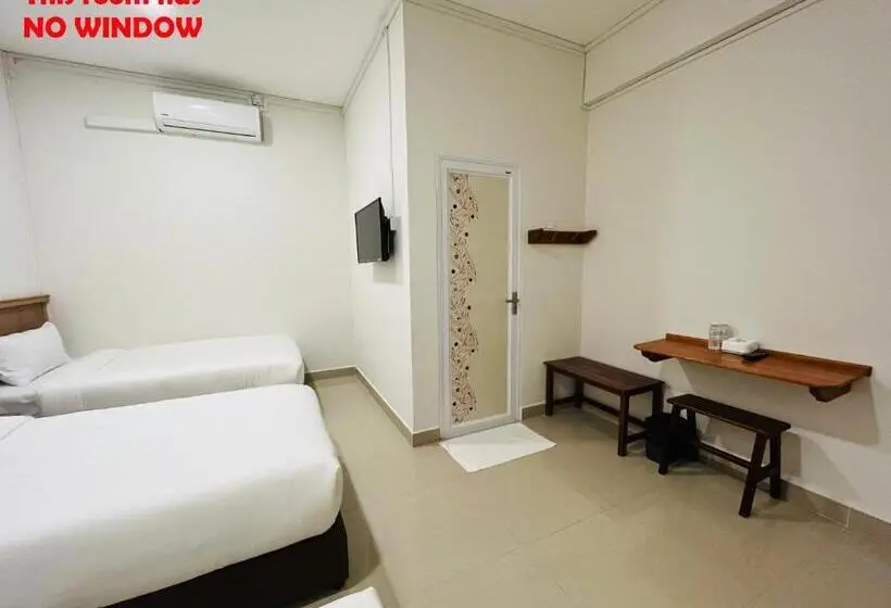 エコノミートリプルルーム, Alexis Kt Roomstay