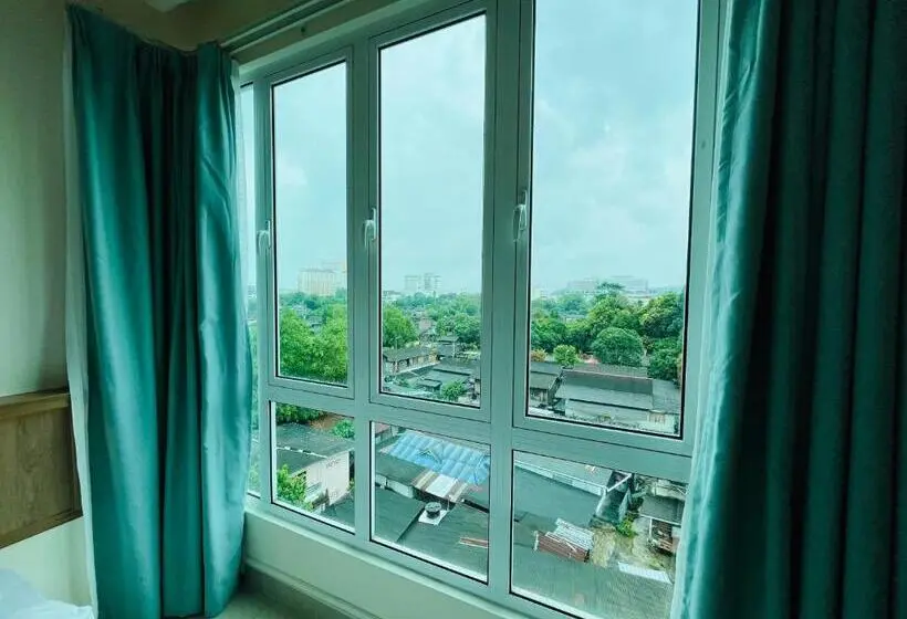 景色の見えるトリプルスタンダードルーム, Alexis Kt Roomstay