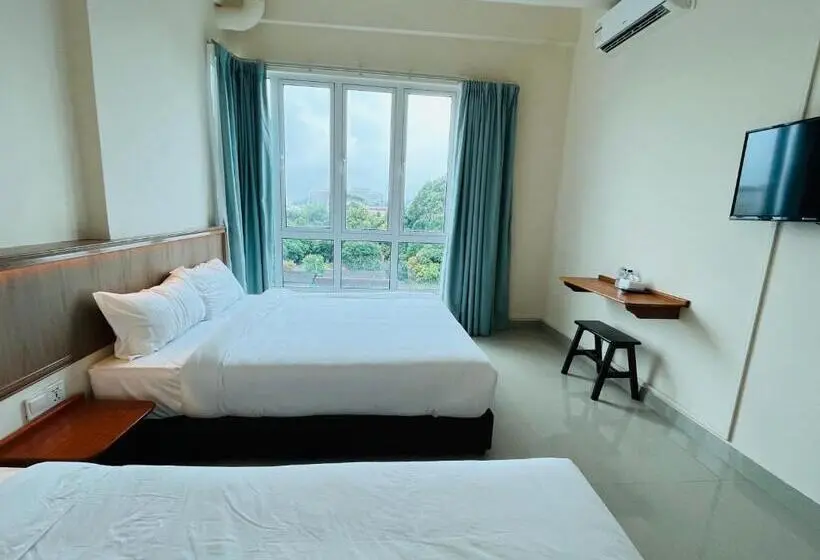 景色の見えるトリプルスタンダードルーム, Alexis Kt Roomstay