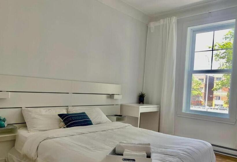 Economy Room, Chambre Lumineuse Et Confortable