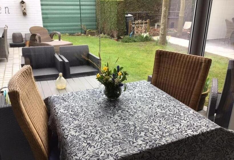 Номер Стандарт Вид на Сад, Ken T Gat Bie&bie