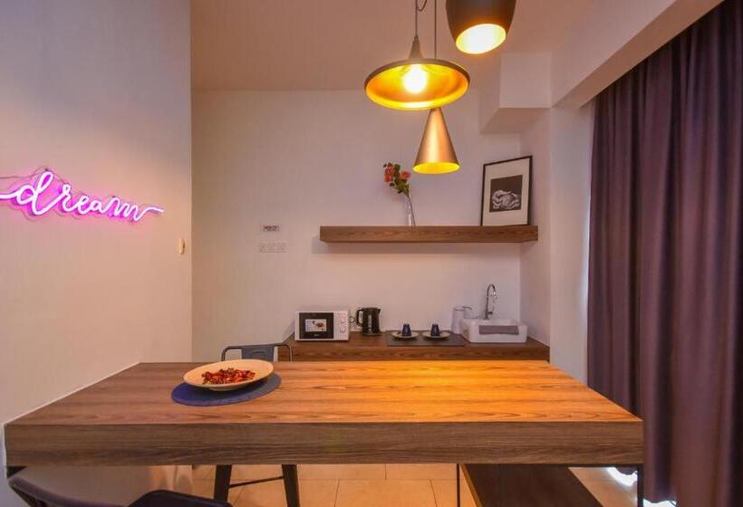 Premium Stüdyo, Cube 8teens By Nest Home