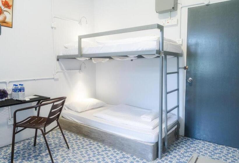 Семейный Номер, Durian Ecolodge