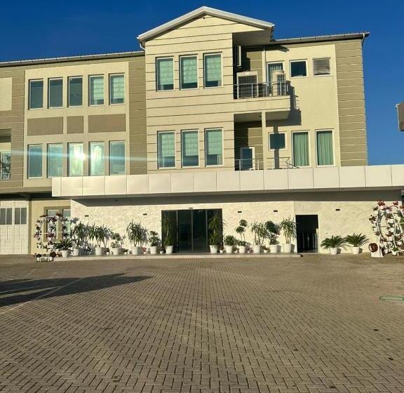 חדר סטנדרט, Haliti