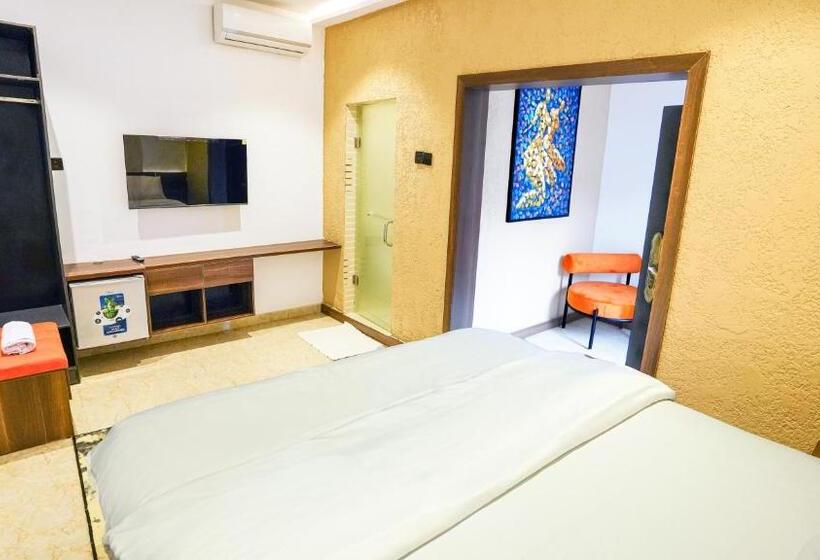 اتاق استاندارد, Oliver Twist