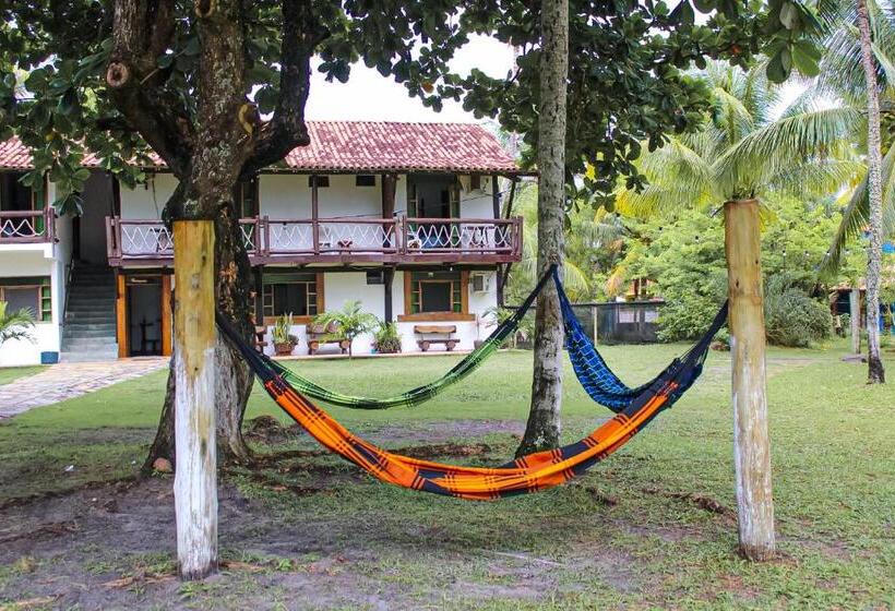 غرفة قياسية ثلاثية مزودة بشرفة, Pousada Sargi&mar