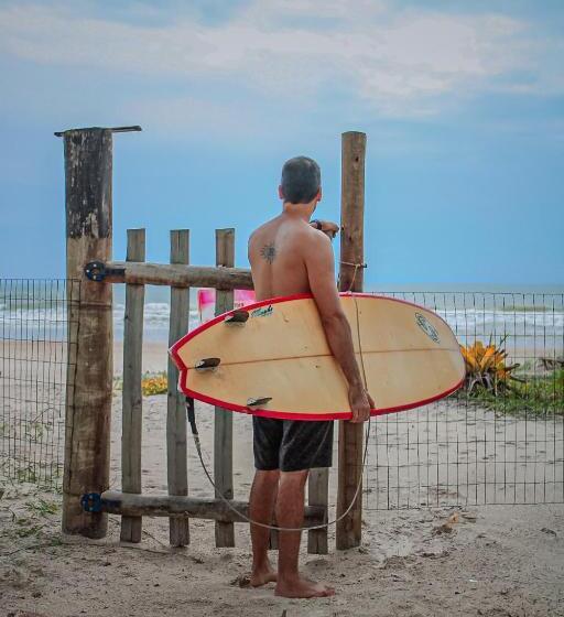 غرفة قياسية ثلاثية مزودة بشرفة, Pousada Sargi&mar
