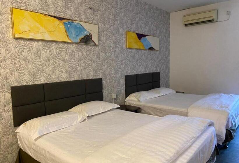 חדר סופריור לארבעה, Smz Sungai Siput