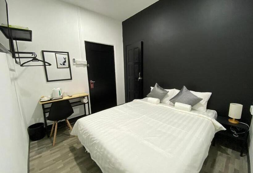 חדר סטנדרט חדר אמבטיה משותף, The Sky Inn