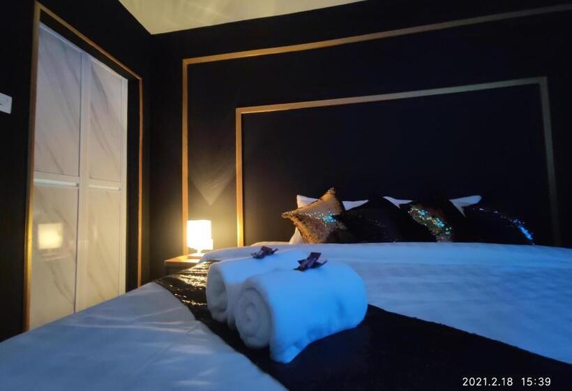 חדר סטנדרט עם מיטת קינג, The Sky Inn