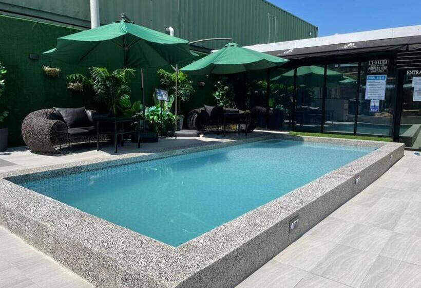 חדר סטנדרט עם מיטת קינג, The Sky Inn