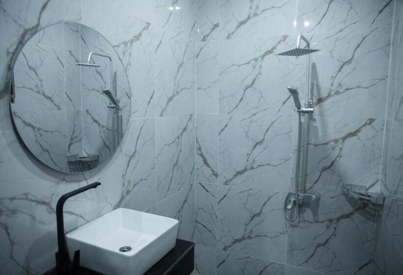 اتاق استاندارد, The Shelter Abidjan