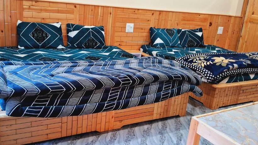 اتاق استاندارد با تخت بزرگ, Destination Of Choj