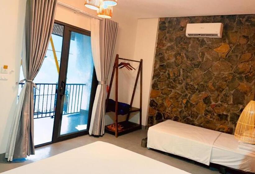 اتاق استاندارد سه تخته با چشم‌انداز, Trang An Cozy House