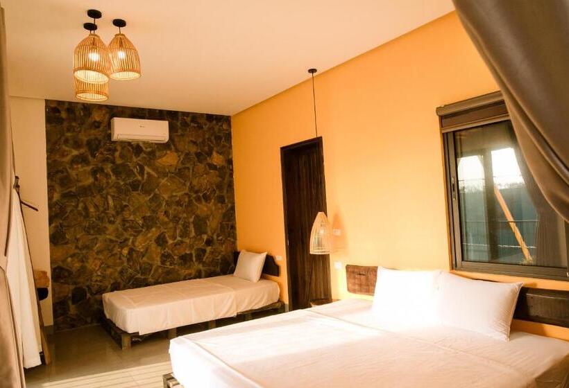 اتاق استاندارد سه تخته با چشم‌انداز, Trang An Cozy House