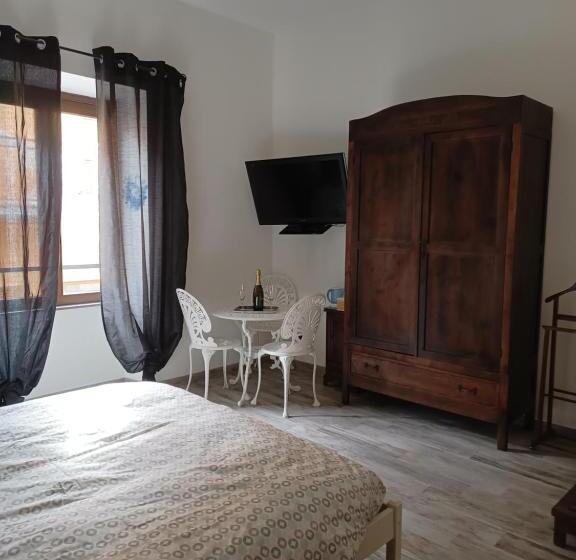 חדר סטנדרט, La Barabbata