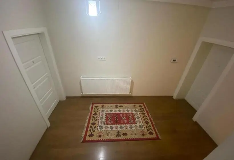 Standard-huone Puutarhanäkymä, Eylül Suit Otel
