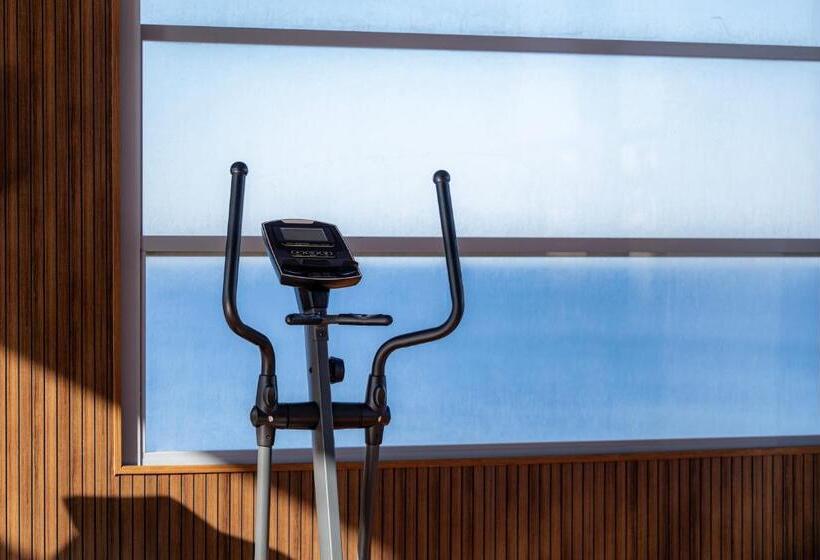 סוויטה, كورال ريف