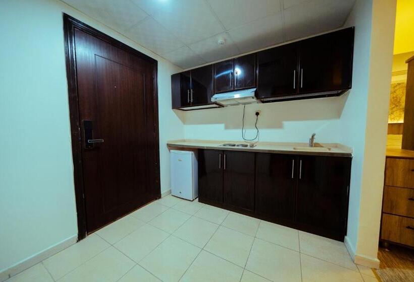 تختخواب در اتاق مشترک, Al Khulafa Silver By Tera