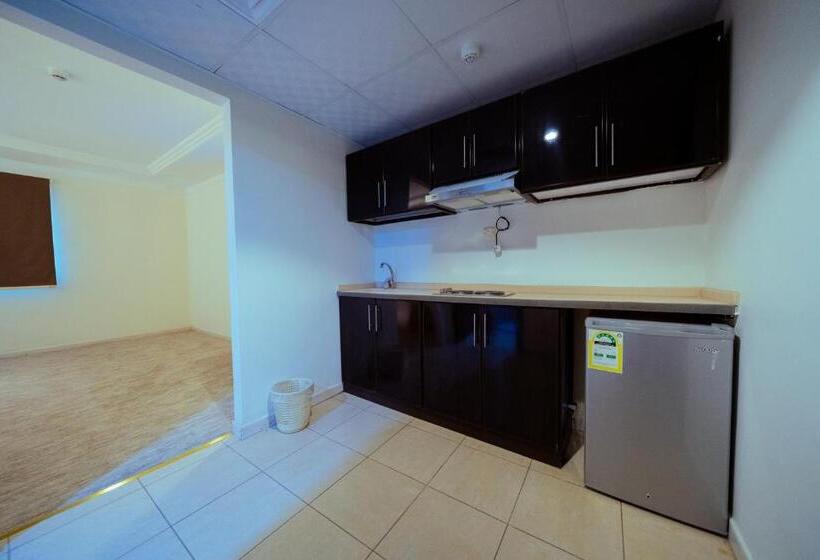 اتاق لوکس چهار تخته, Al Khulafa Silver By Tera