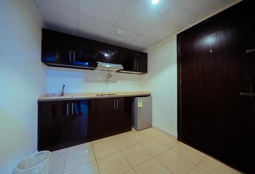 اتاق لوکس خانوادگی, Al Khulafa Silver By Tera